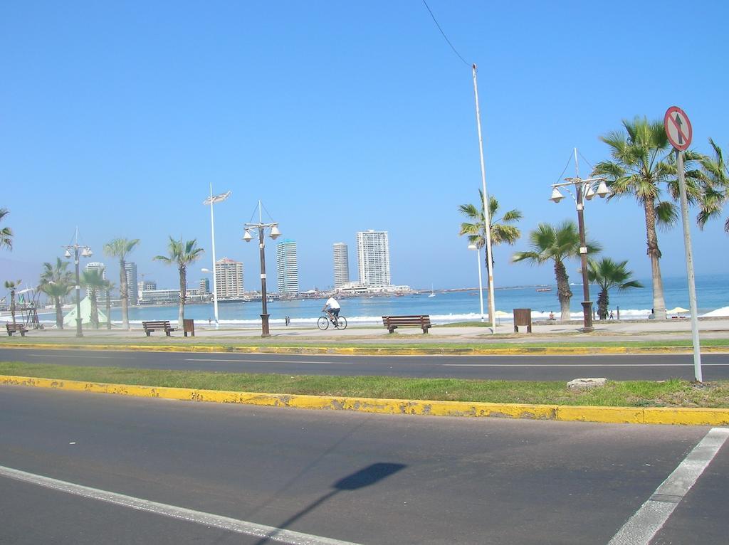 Iquique Beachfront Exterior foto